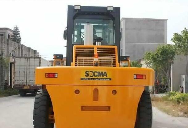 15噸叉車租賃15噸國產叉車出租